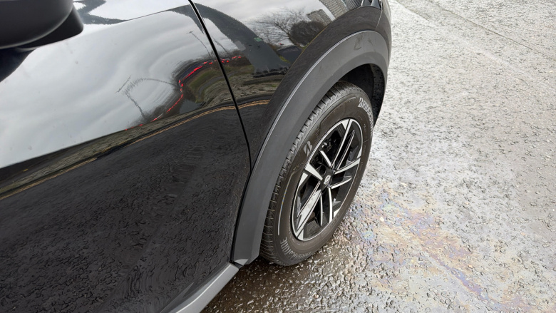 Nissan Juke 1.0 DiG-T N-Connecta 5dr Petrol Hatchback